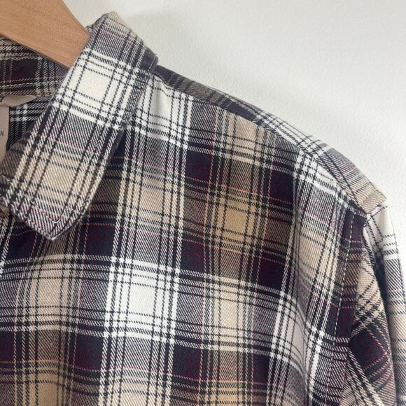 Duluth Trading Co Flannel Shirt Brown Tan Plaid Long Sleeve Button Front XL - Picture 5 of 9